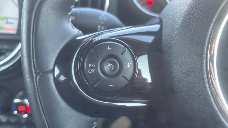 MINI Countryman 1.5 Cooper Exclusive 5dr Petrol Hatchback